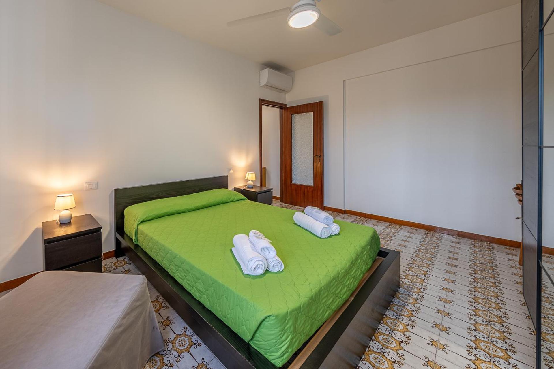 Апартаменты Casa Francesca Luminoso, Wifi E Parcheggio Сестри-Леванте Экстерьер фото